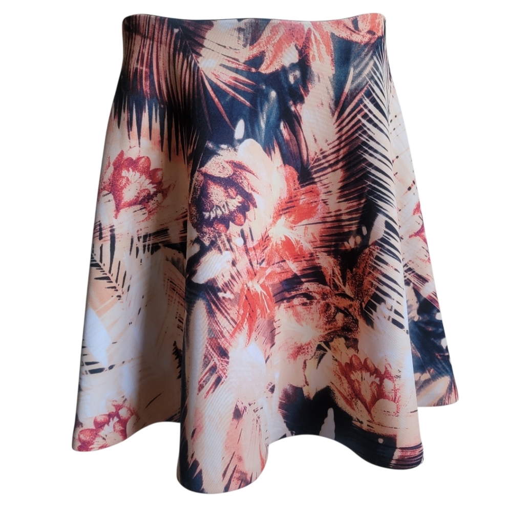 Guess mini skirt